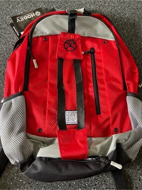 Hooey Red, Gray and Black unisex Backpack with hat holder and rain cover NWT